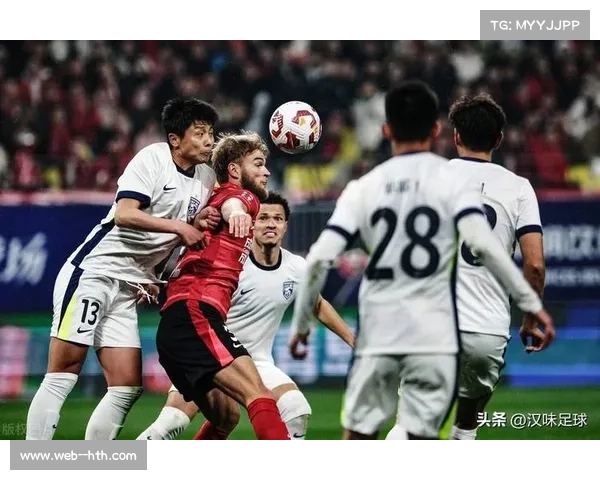 大连死磕武汉三镇力争三分或成保级关键战影响六员大将前途命运